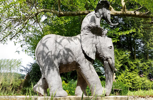 Sculpture monumentale bronze &eacute;l&eacute;phants GRANDS EQUILIBRISTES